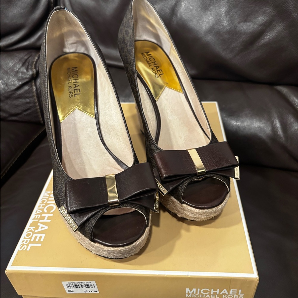 Michael Kors Brown Wedges with Bow Accent